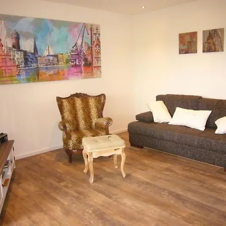 Pleasant In アパート